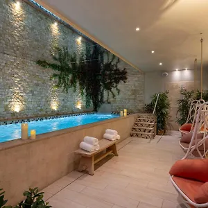 **** Hotel Royal Madeleine & Francia